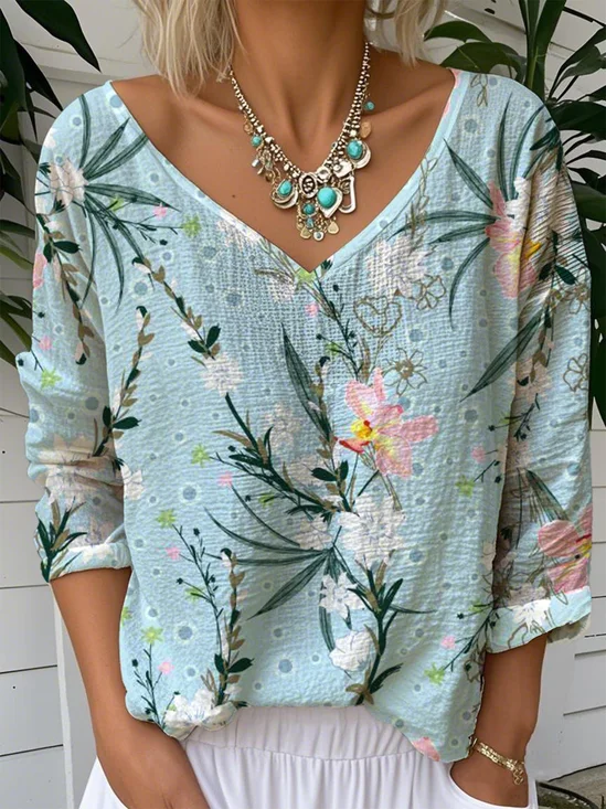V Neck Vintage Floral Loose T-Shirt