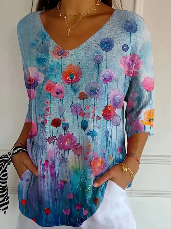 Simple V Neck Gradient Pattern Loose T-Shirt