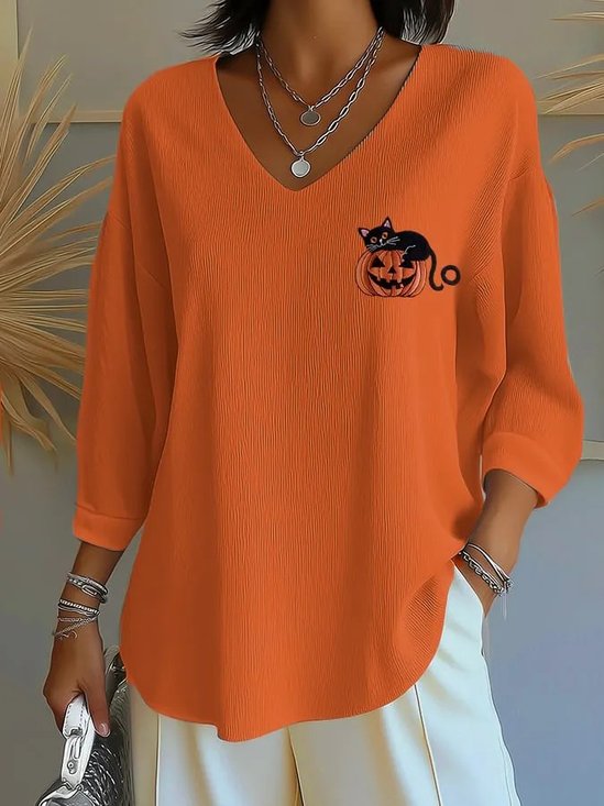 V Neck Vintage Halloween T-Shirt