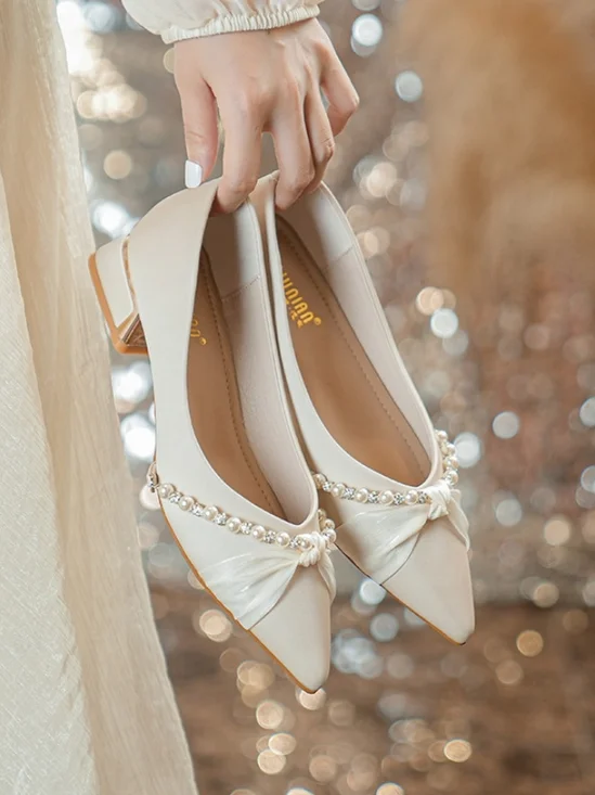 Urban Lightweight Pointed-toe Matte Satin-trimmed Rhinestone And Pearl Low-heeled Wedding Shoes
