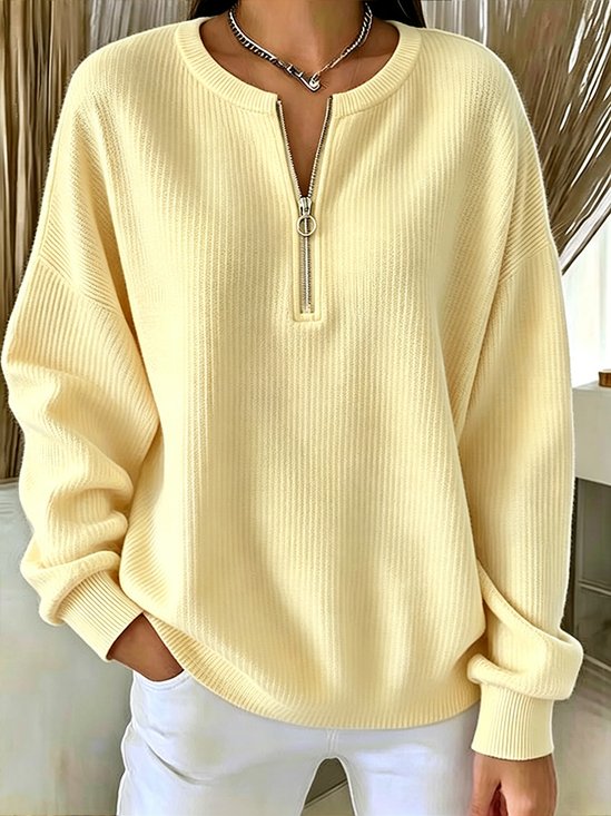 Women's Minimalist Zip-Up Sweatshirt