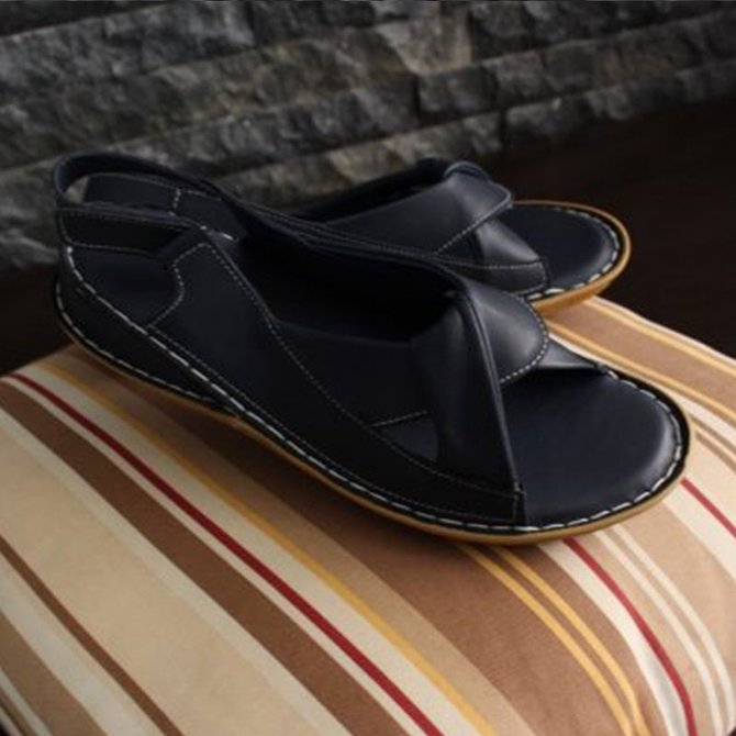 leather ethnic shoes