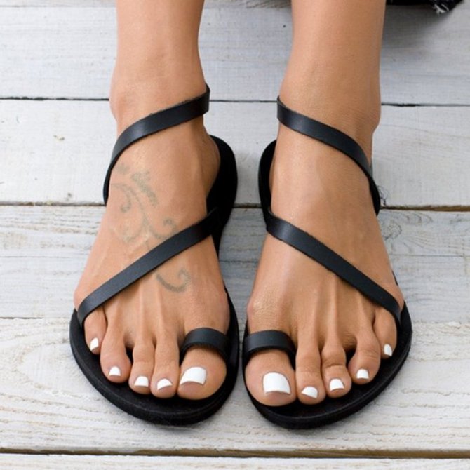ladies flat flip flops