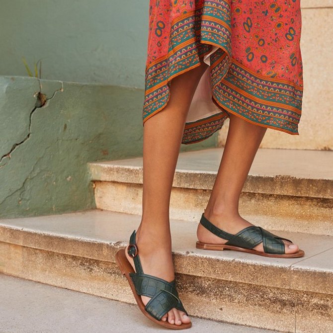 Women Casual Fashion Slip-On Sandal