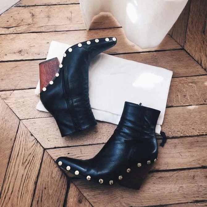 chunky heel pointed toe boots