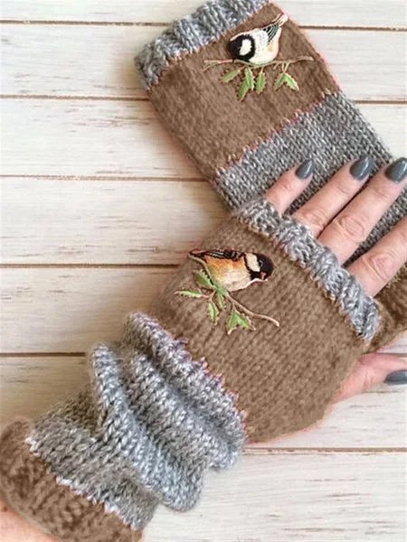 Bird Embroidered Sweet Gloves