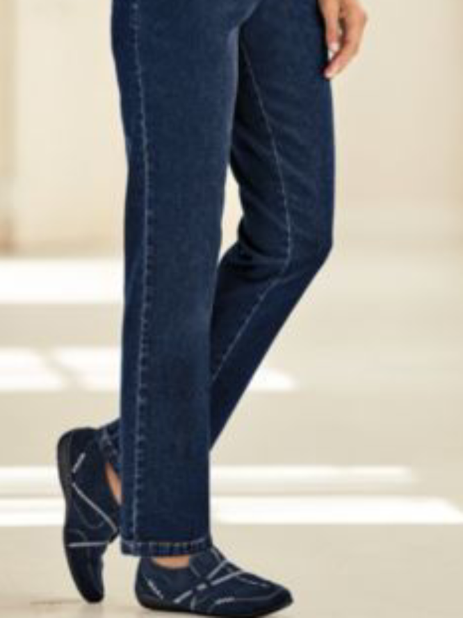 Plus size Solid Denim Casual Jeans