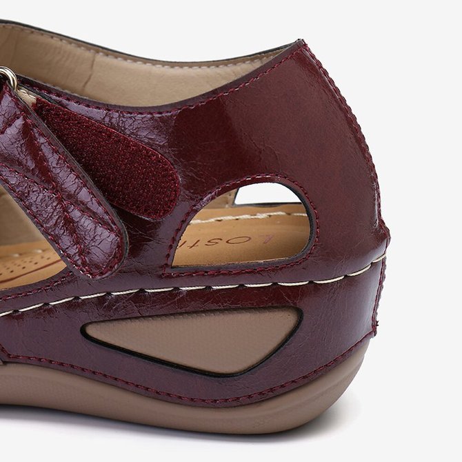 casual daily shoes