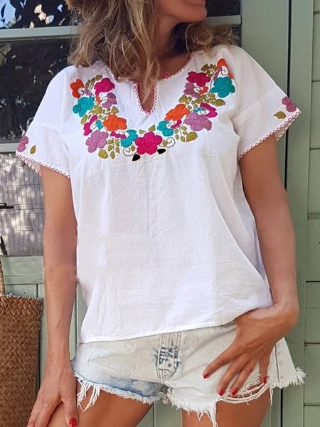 Bohol Floral-Embroidered T-shirt