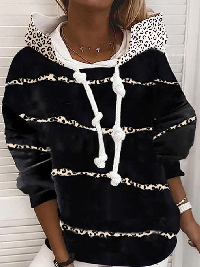 Casual Long Sleeve Leopard Sweatshirt