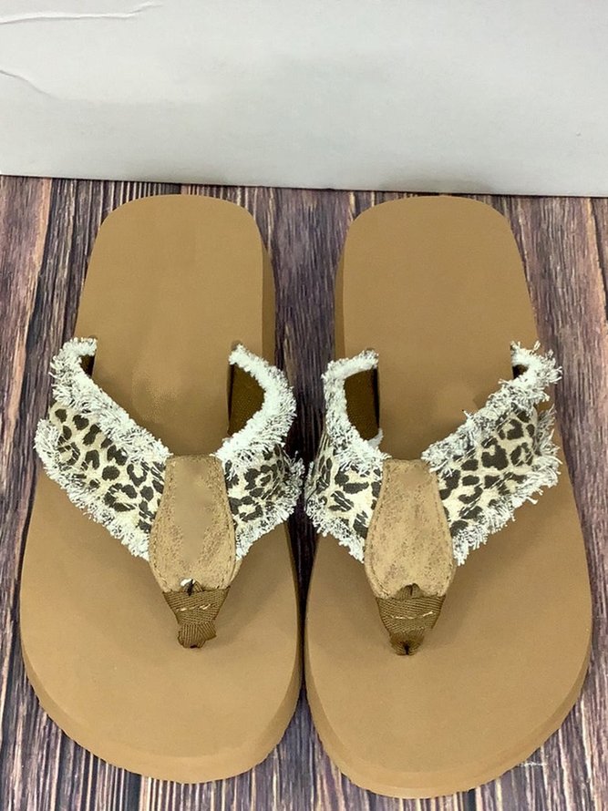 Leopard Print Flip Flop Sandals
