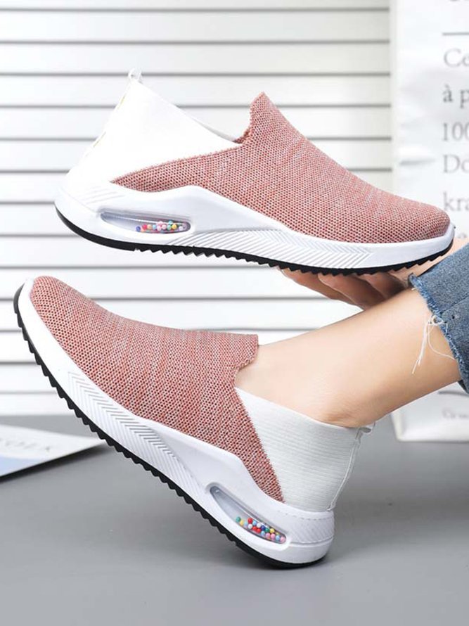 Comfortable Soft Sole Breathable Contrast Flyknit Sneakers