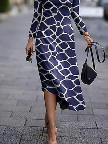 Casual Long sleeve Crew Neck Abstract Midi Dresses