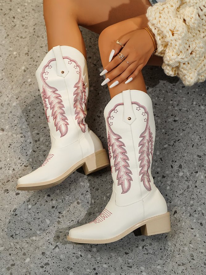 Plus Size West Style Embroidery Cowboy Boots