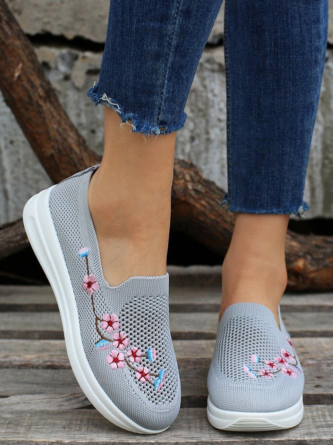 Floral Embroidered Flyknit Sneakers