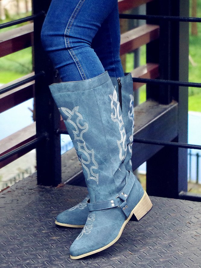West Style Plus Size Embroidered Cowboy Boots
