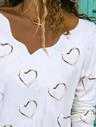 Plus Size Loosen Heart Printed Sweet Long Sleeves Top