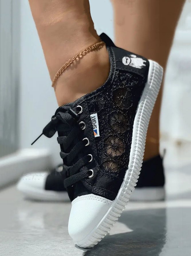 Casual Breathable Mesh Lace-Up Canvas Shoes