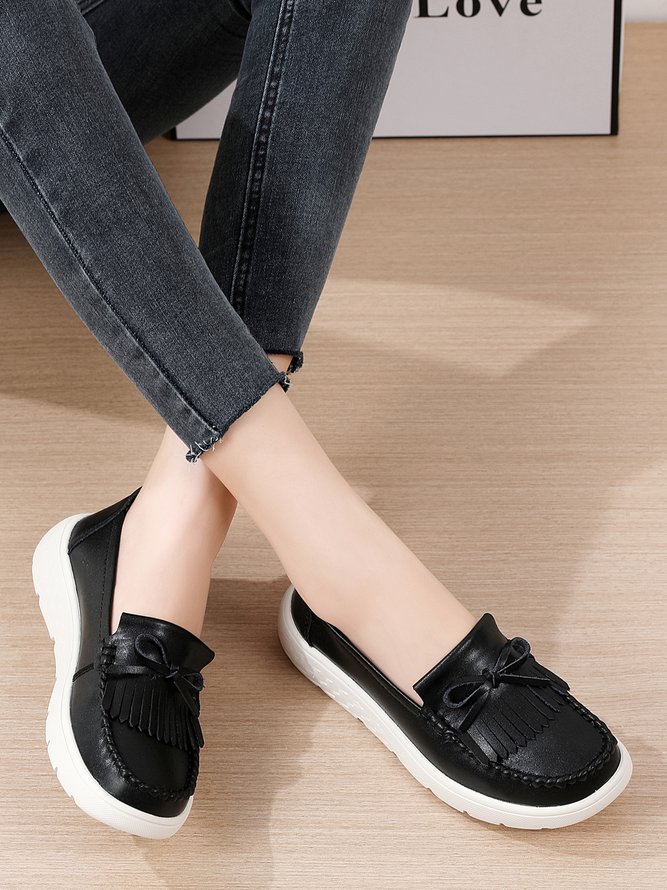 Bowknot Tassel Moccasin Casual Flats