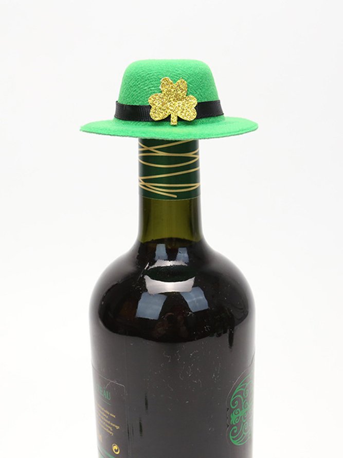 St. Patrick's Day Green Wine Bottle Hat Decoration Irish Party Scene Setting Props