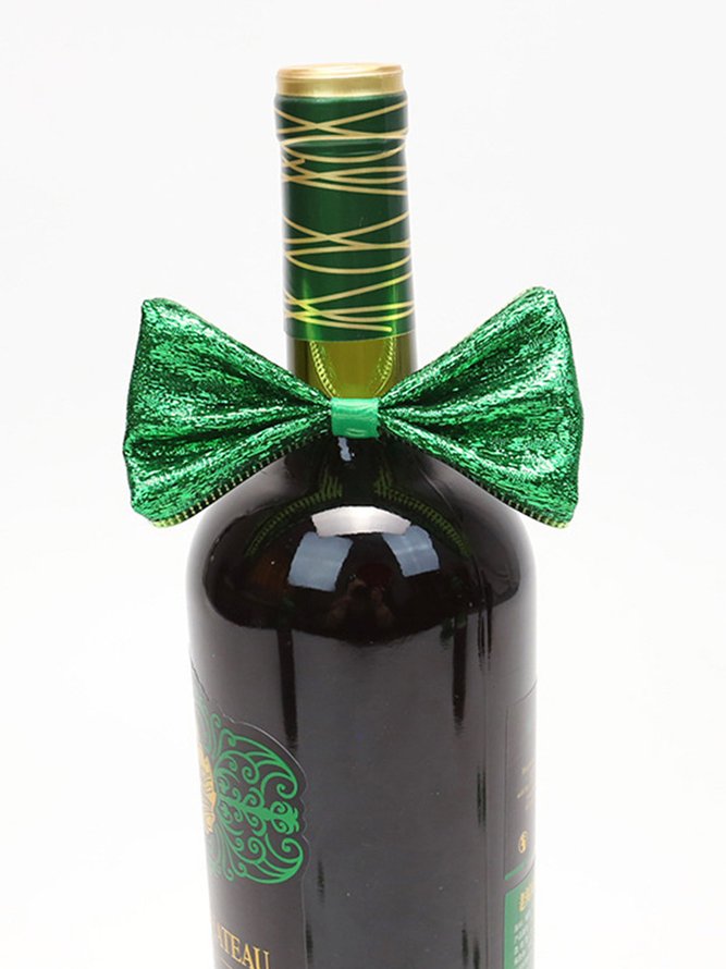 St. Patrick's Day Green Wine Bottle Hat Decoration Irish Party Scene Setting Props