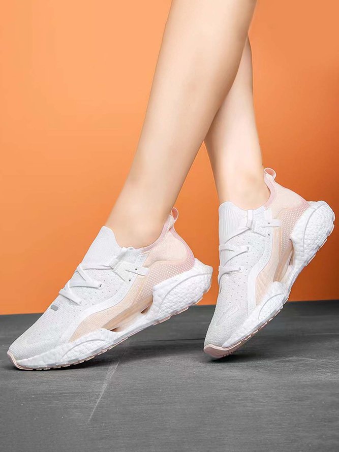 Comfortable Soft Sole Contrast Color Stitching Flying Knitting Breathable Walking Shoes