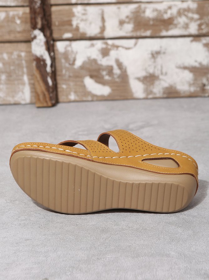 Retro Casual Breathable Flip Flops Massage Function Sandals