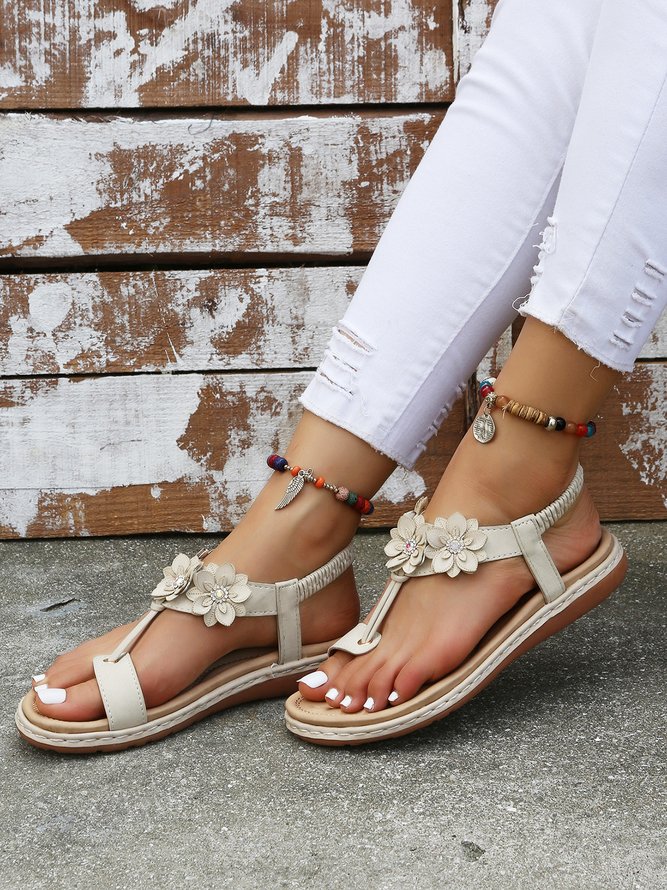 Appliques Decor Rhinestone Detail Toe Post Thong Sandals