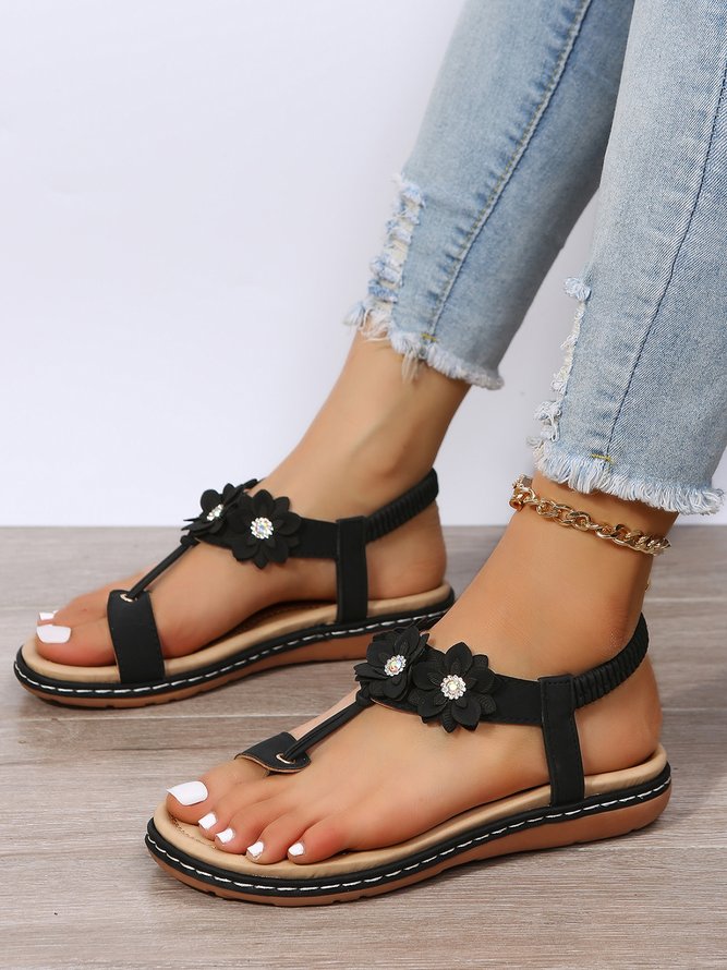 Appliques Decor Rhinestone Detail Toe Post Thong Sandals