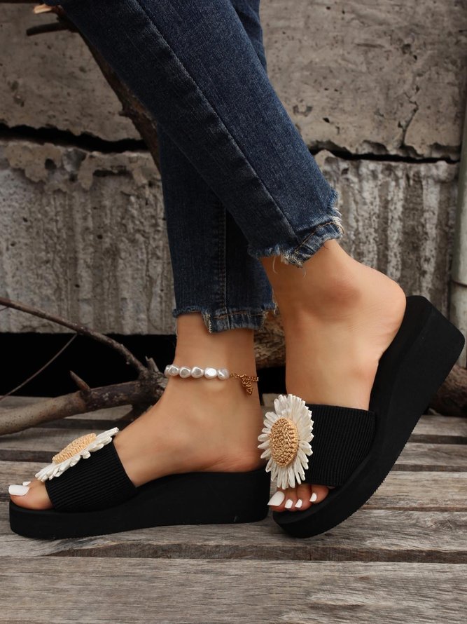 Holiday Flowers Platform Slippers