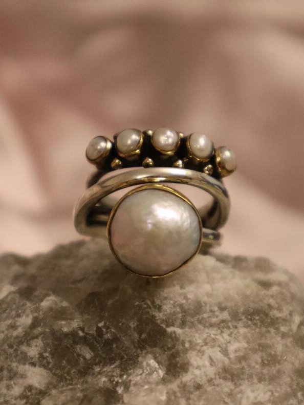 Vintage Silver Distressed Pearl Open Ring