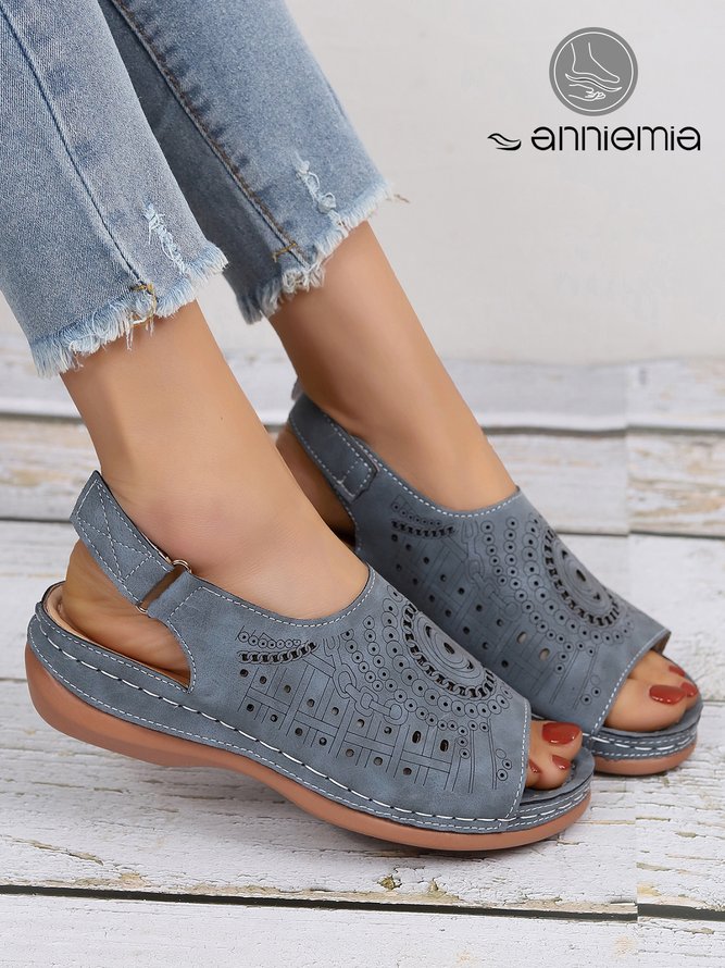 Ethnic Pattern Breathable Hollow Retro Casual Wedge Sandals