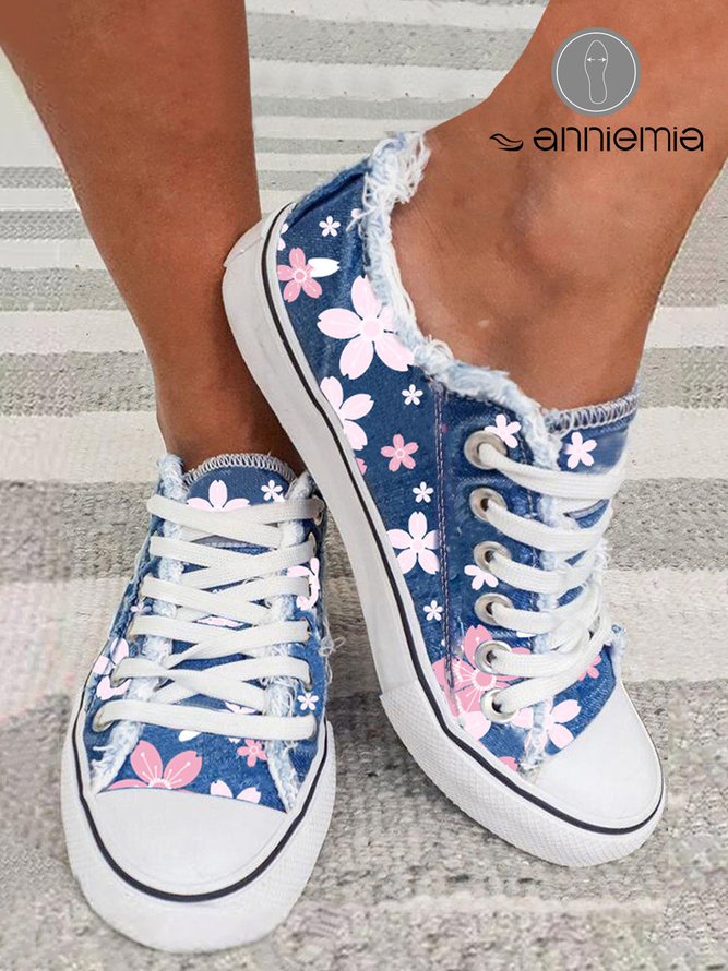 Cherry Blossoms Fringe Decor Lace-Up Canvas Shoes