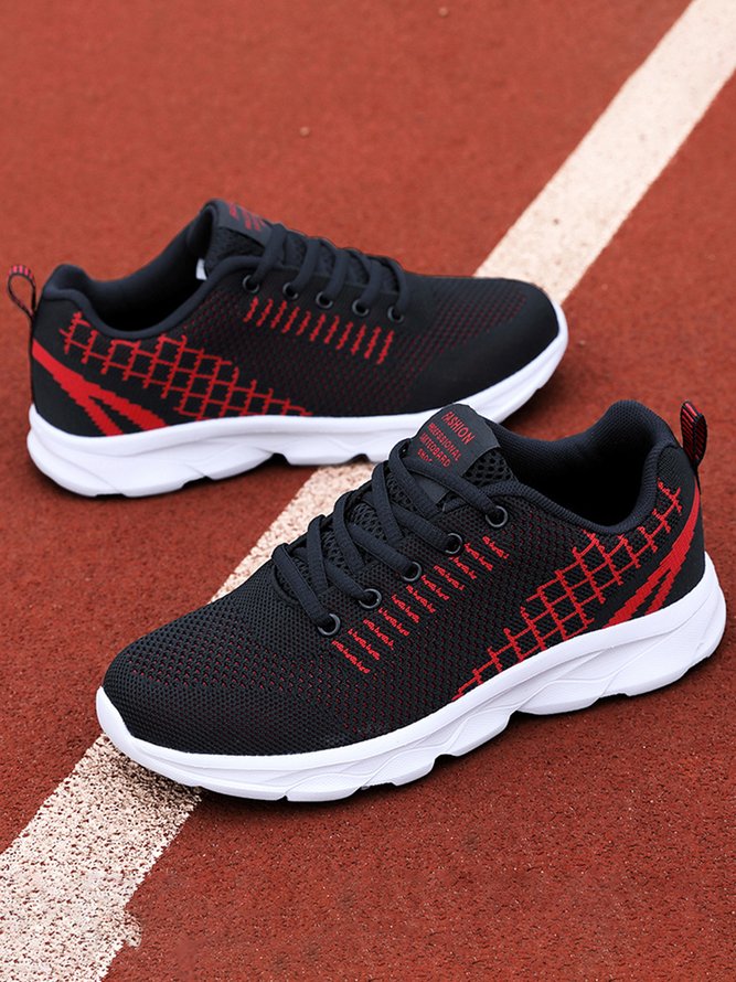Lightweight Flyknit Upper Sneakers