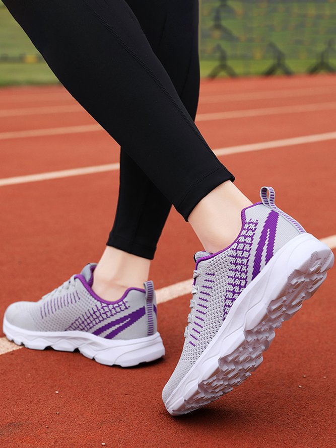 Lightweight Flyknit Upper Sneakers