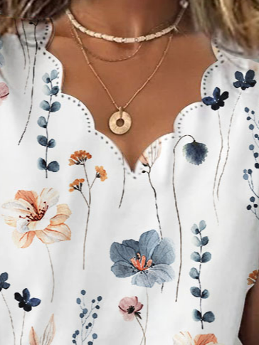  V Neck Floral Printed Loose T-Shirt