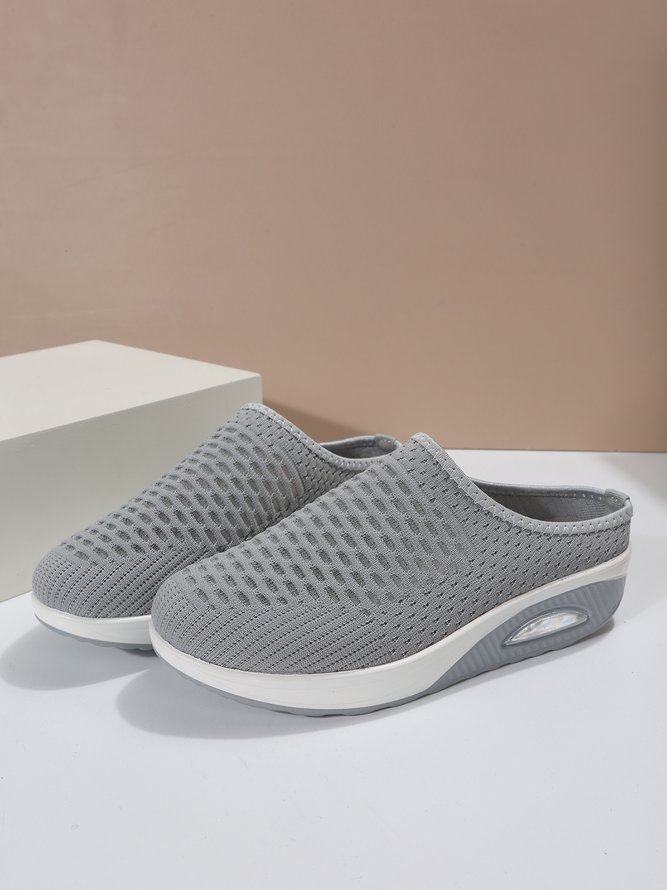 Shock-absorbing High-elastic and Breathable Fly-knit air Cushion Sports Clogs