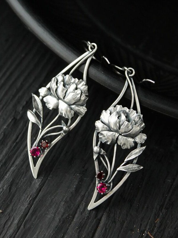 Vintage Floral Engraving Diamond Earrings Women's Jewelry