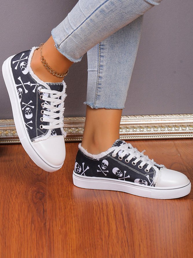 Halloween Black Skull Print Distressed Lace Up Sneakers