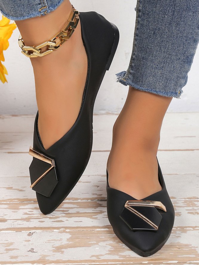 Urban Metal Decor Pointed Toe Shallow Shoes