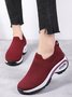 Lightweight Soft Sole Flyknit Air Cushioned Sneakers